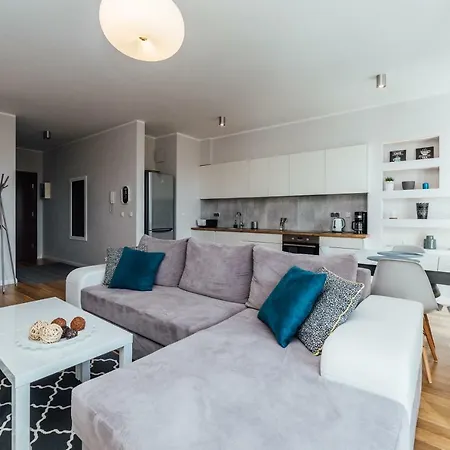Apartment Qtowers *