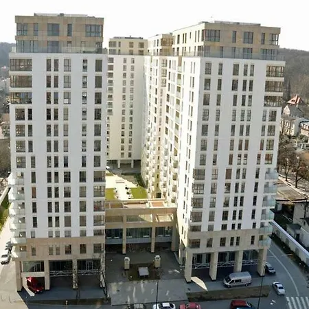 Apartment Qtowers *